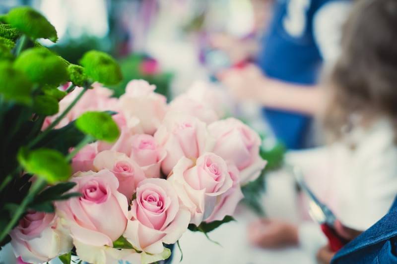 maintaining-freshness-of-flowers-800x533 maintaining-freshness-of-flowers-800x533